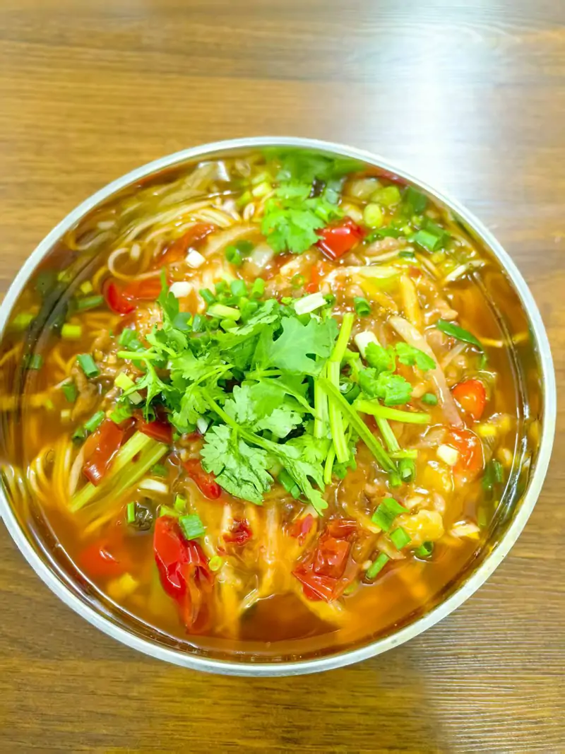 Chongqing Spicy & Sour Beef Noodles