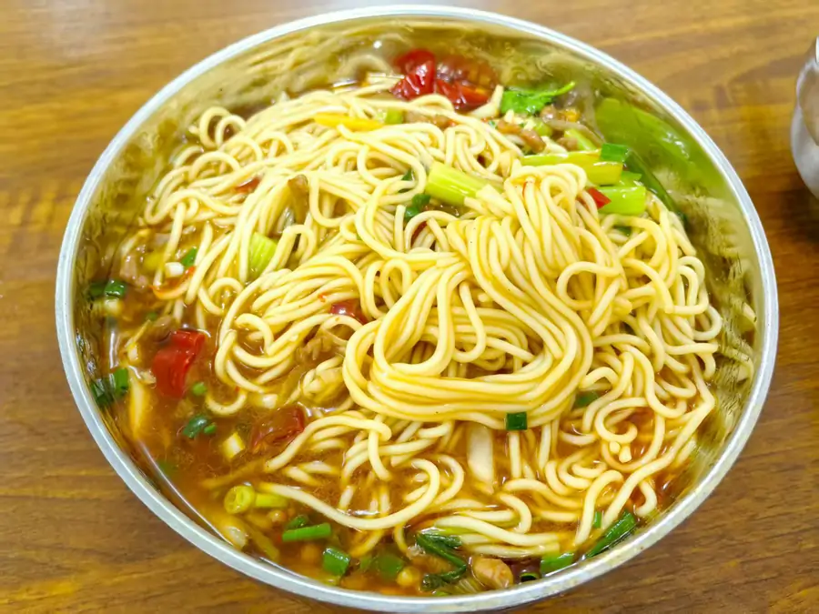 Chongqing Spicy & Sour Beef Noodles