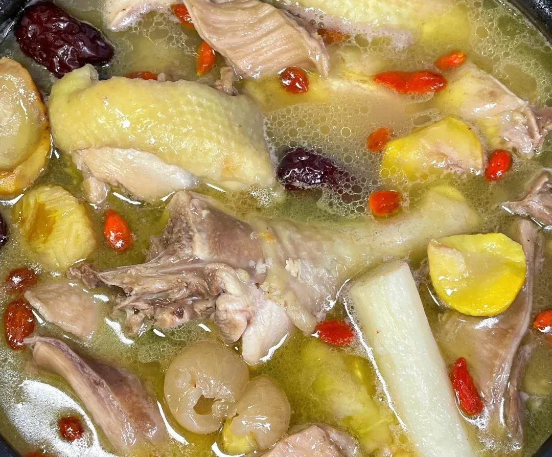 Pork Belly & Chicken Soup with Chestnuts